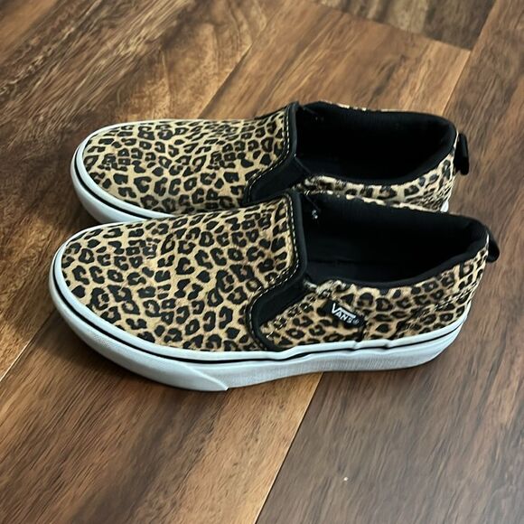 Vans Leopard slip on shoes size 1 - Picture 3 of 5